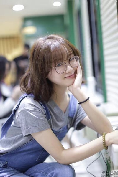 阳光倾爱